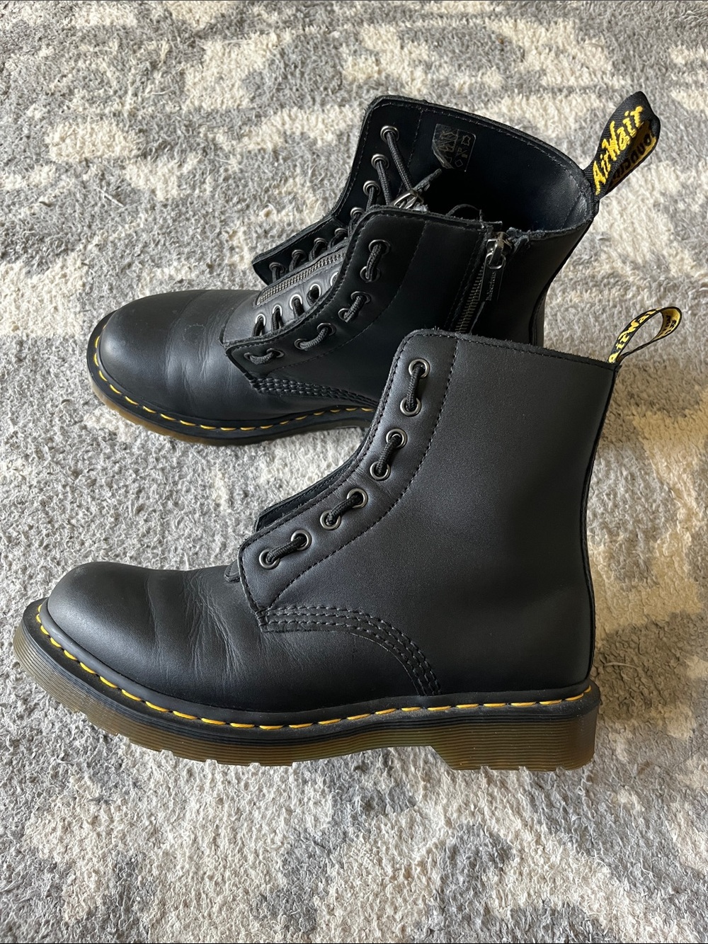 Dr. Martens 1460 Pascal Nappa Zipper Boots